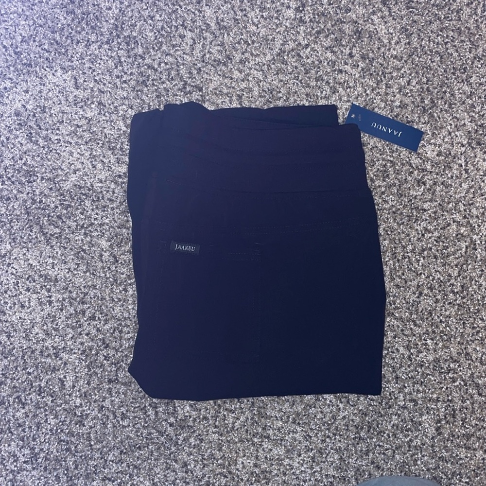 Jaanuu black scrub bottoms with tags
